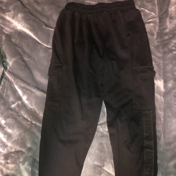 Small, sweats with pockets - Picture 2 of 2